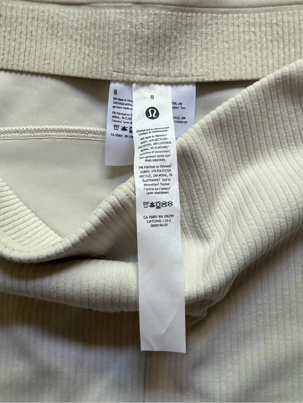 NWT Lululemon Ribbed Softstreme High Rise Short 2